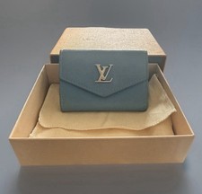 Louis Vuitton Limited Edition Portefeuille Lock Mini-Baby Blue