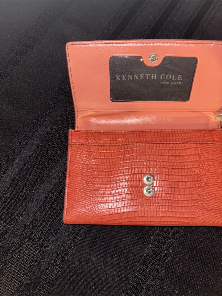 carteras de cuero para mujer kenneth cole Foto 2 de 3