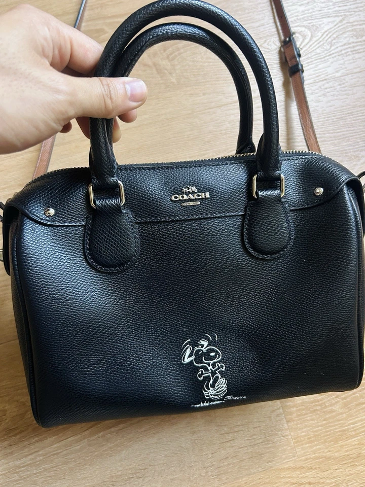 Coach x Peanuts Collab Snoopy Purse Leather Black Shoulder Strap Limited Edition - Image 4 of 4