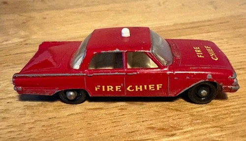 VINTAGE MATCHBOX CARS  -   FORD FAIRLANE  -  FIRE CHIEF  CAR  -  RED  - No 59