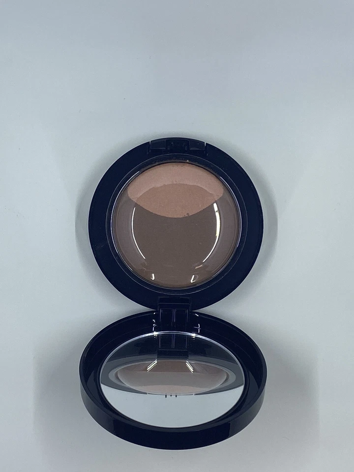 Estee Lauder Perfectionist Set + Highlighter Powder Set ( Deep ) - Image 2 of 3