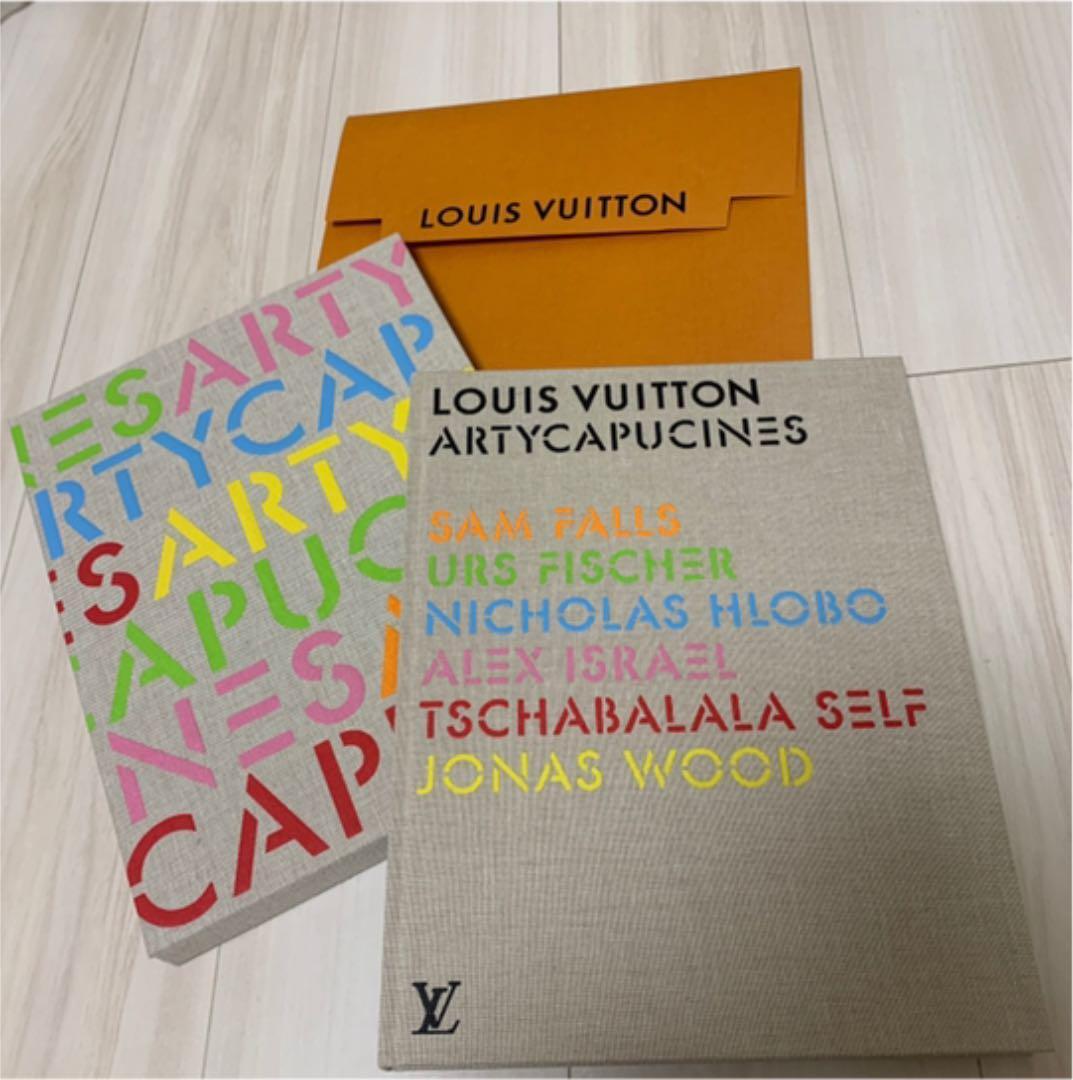 LOUIS VUITTON ARTYCAPUCINES アートブック Louis Vuitton Collection Book Artie Capucines 2019 Limited