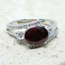 GORGEOUS 2 CT OVAL GARNET RED 925 STERLING SILVER RING SIZE 5-10