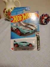 Hot Wheels McLaren F1 GTR Retro Racers 3/10 Blue 57/250