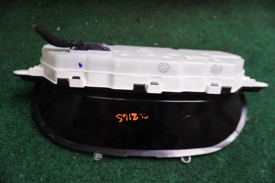 Chevrolet Traverse 2019 velocímetro calibre clúster OEM 84542315 106.748 millas Foto 2 de 4