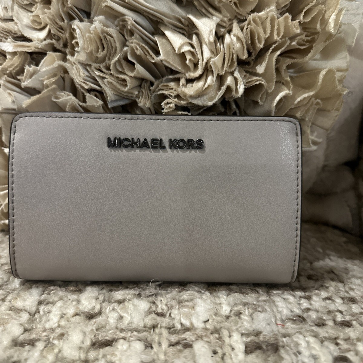 Kors Bags Michael Kors Wallet Pearl Grey Michael Kors Money Pieces