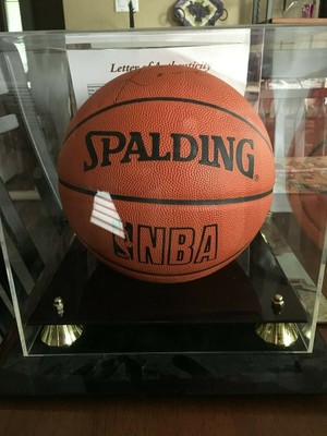 kobe autographed basketball