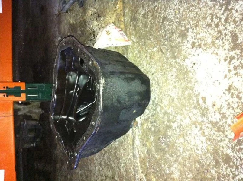 90-92 96-99 Subaru Legacy cárter de aceite 2,5 litros Foto 3 de 4