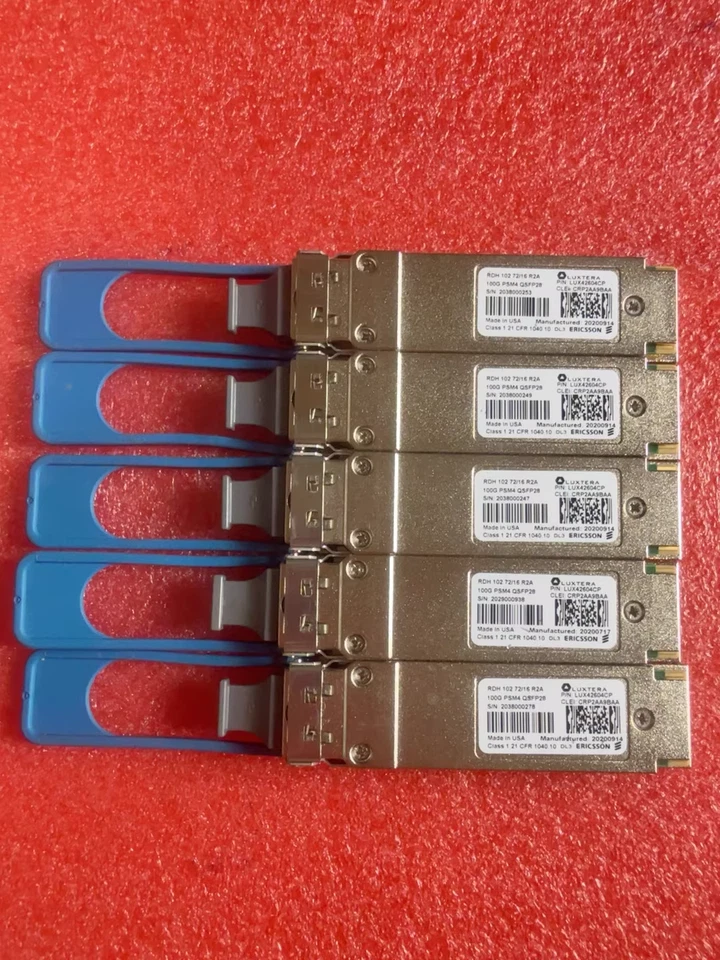 Ericsson RDH 102 72/16 LUX42604BP 100G PSM4 QSFP28 2km MPO CRP2AA9BAA 2 Stück