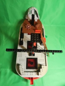 LEGO Pirates Junior 7075 Redbeard Pirate Ship Set