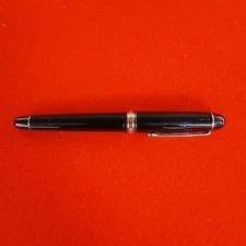 Sailor Century Black Diamond Fountain Pen Elegant Design Smooth Writing