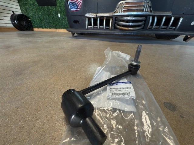 (1) Barra estabilizadora suspensión delantera izquierda Mopar original 04895483AC Foto 3 de 4