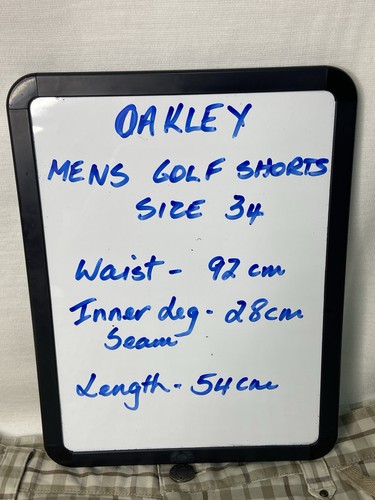 Oakley Men’s Plaid Golf Shorts Beige/ Brown Lightweight Size 34 - Free Postage - Picture 7 of 7
