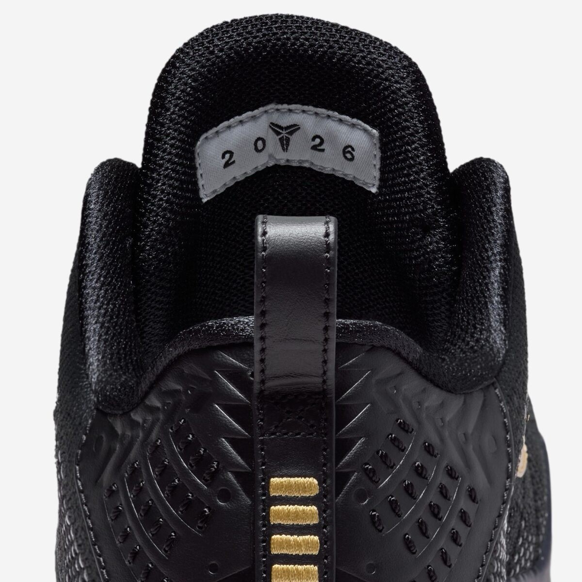 2026 Nike Kobe 11 Elite Low Protro  display picture 2