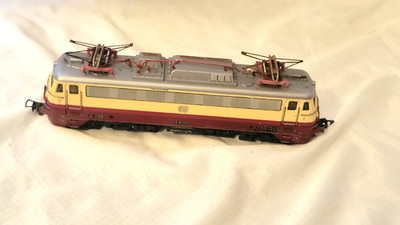 Fleischmann HO Scale Powered DB Electric Engine 