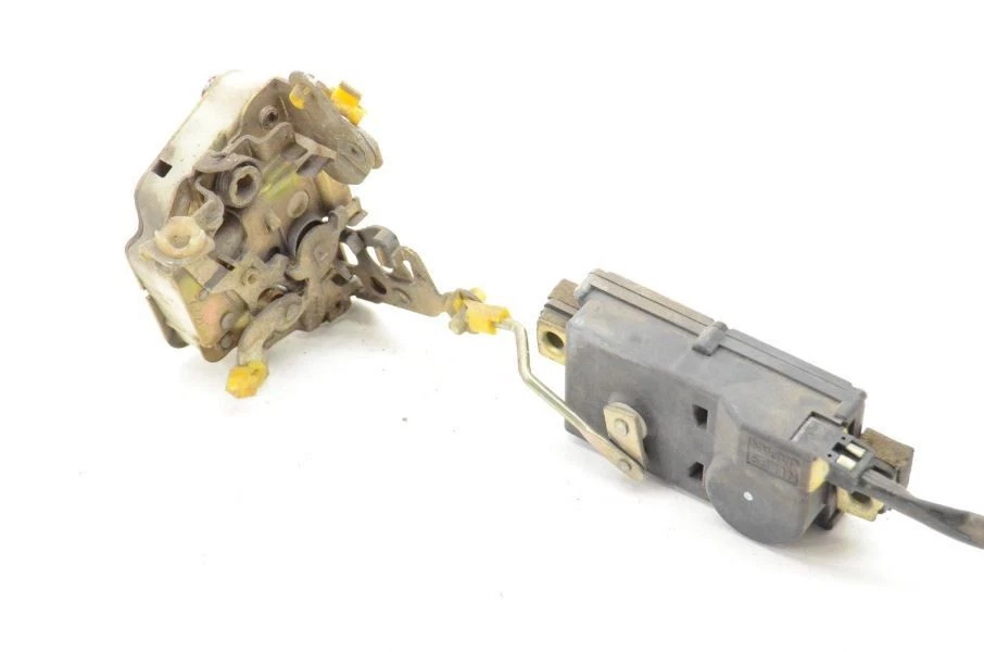 Actuador de bloqueo de pestillo de puerta delantera derecha Nissan 300zx 1987-1989 2+2 pasajeros  Foto 4 de 4