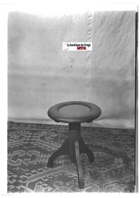 Glasplatte altes Foto positiv schwarz-weiß 13x18 cm Hocker Vintage