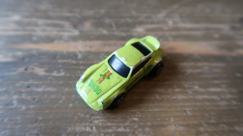 RARE Hot Wheels 1874 Mini Racers Green Porsche 930 - Picture 2 of 4