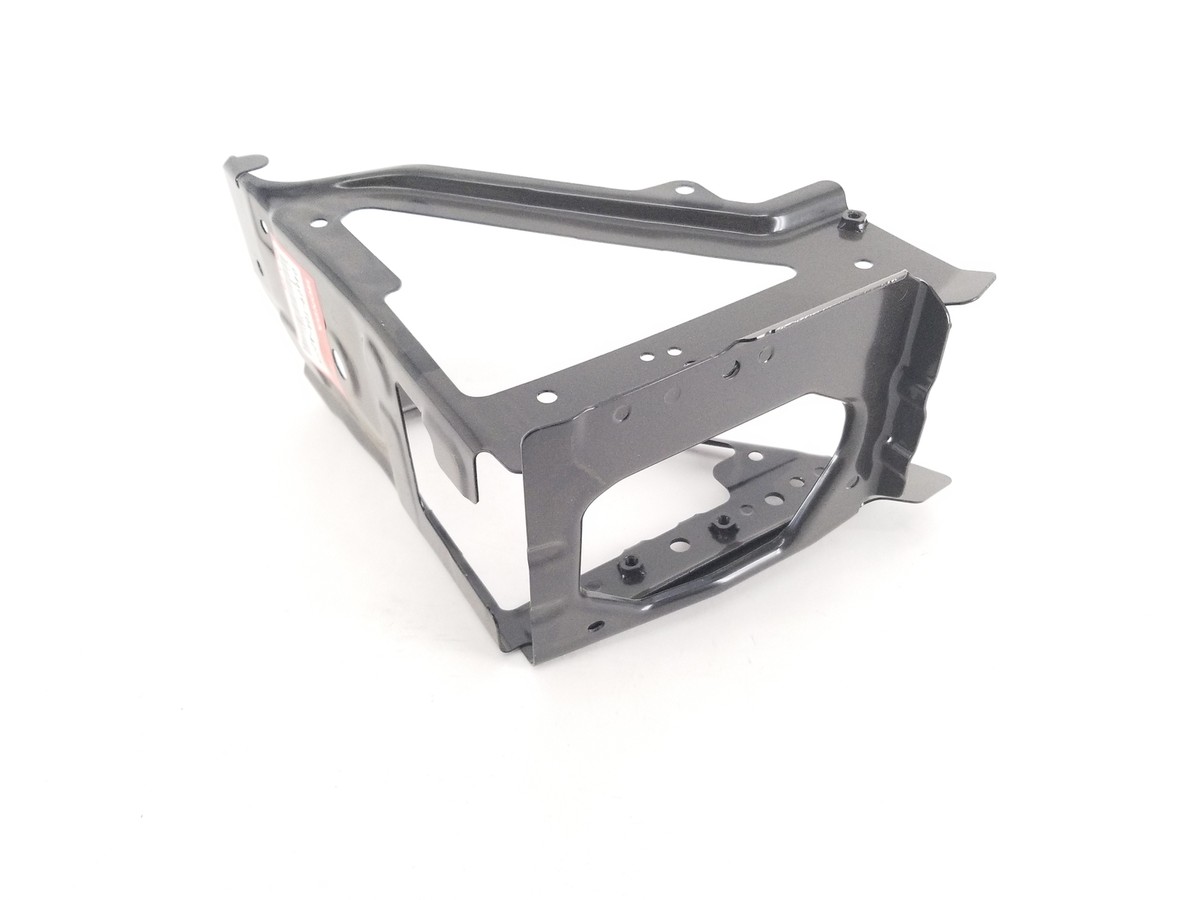 Genuine OEM Honda 04609-T0A-A00ZZ Driver Fender Sidemember