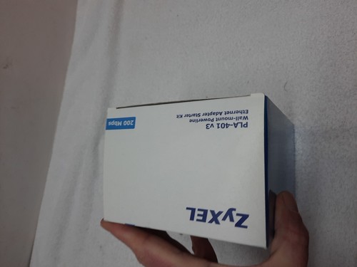 NEW ZyXEL - Powerline Adapter (200 Mbps/PLA-401) Pass-Thru Ethernet Adapter Kit - Picture 2 of 6