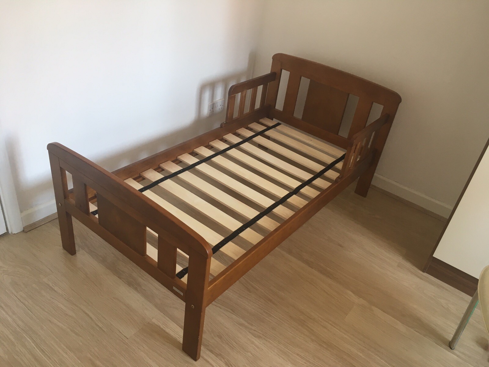 kiddicare toddler bed