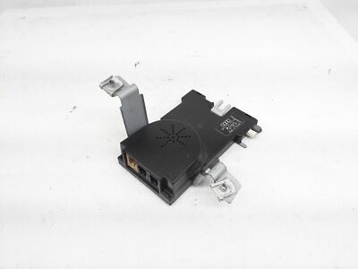 2008-2013 Audi A3 Lower Antenna Booster Control Module Unit 8P4-035-225-D