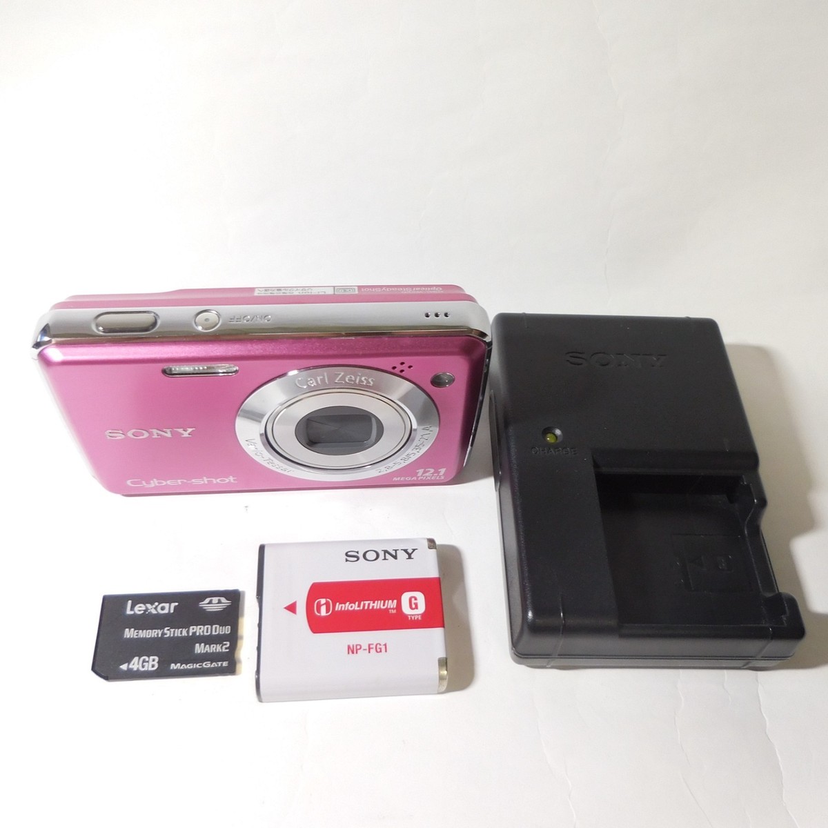 Sony ソニー Cyber-shot DSC-W220 ピンク Amazon.com : Sony Cybershot DSC-W220 12MP Digital Camera
