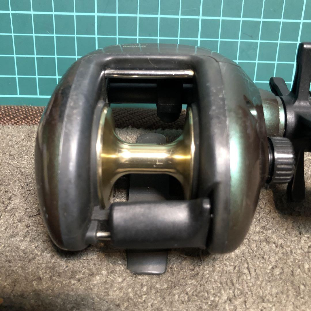 US SHIMANO Bantam CURADO CU-200 リール Shimano Bantam CURADO Japan CU-200 B5:1 Baitcast Reel *Very