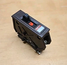 Wadsworth A115 15 Amp 1 Pole 1P Type A  METAL FOOT SILVER TAB Circuit Breaker 