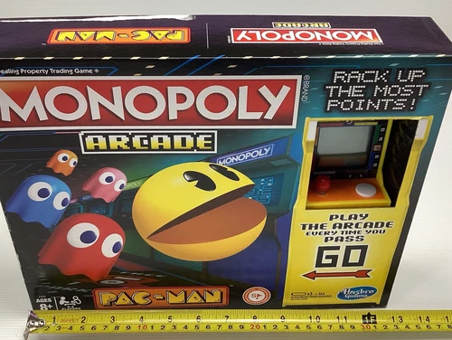 Monopoly PAC MAN Board Game Electronic Retro Arcade Bank Family Fun 2-4 Players - Picture 11 of 12