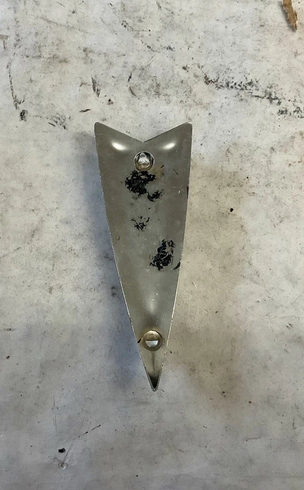 1982-1991 Pontiac 6000 Headlamp & Radiator Grille Mount Panel Emblem GM NOS C20 - Image 3 of 3