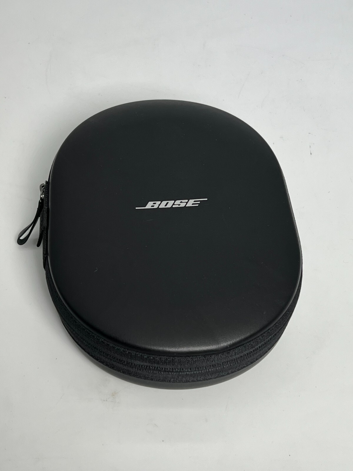 OEM Bose QuietComfort Ultra Replacement Headphone Case in Black-image