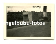 FOTO - Einsatz "Vogesen" - BUNKER - Westwall - Panzerwerk - am Straßenrand - 7