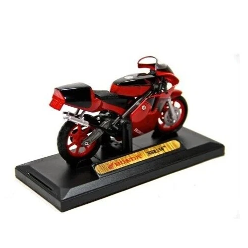 Honda NSR250 Red/Black Motorcycle Model, Motormax Scale 1:18 - Image 2 of 4