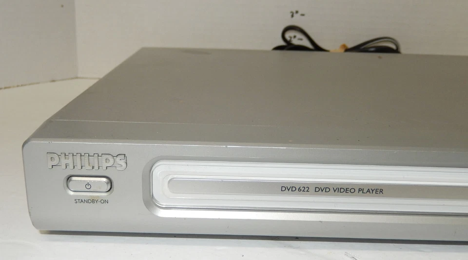 Phillips DVD 622 Reproductor de DVD con Cable AV "SIN CONTROL REMOTO" Foto 2 de 4