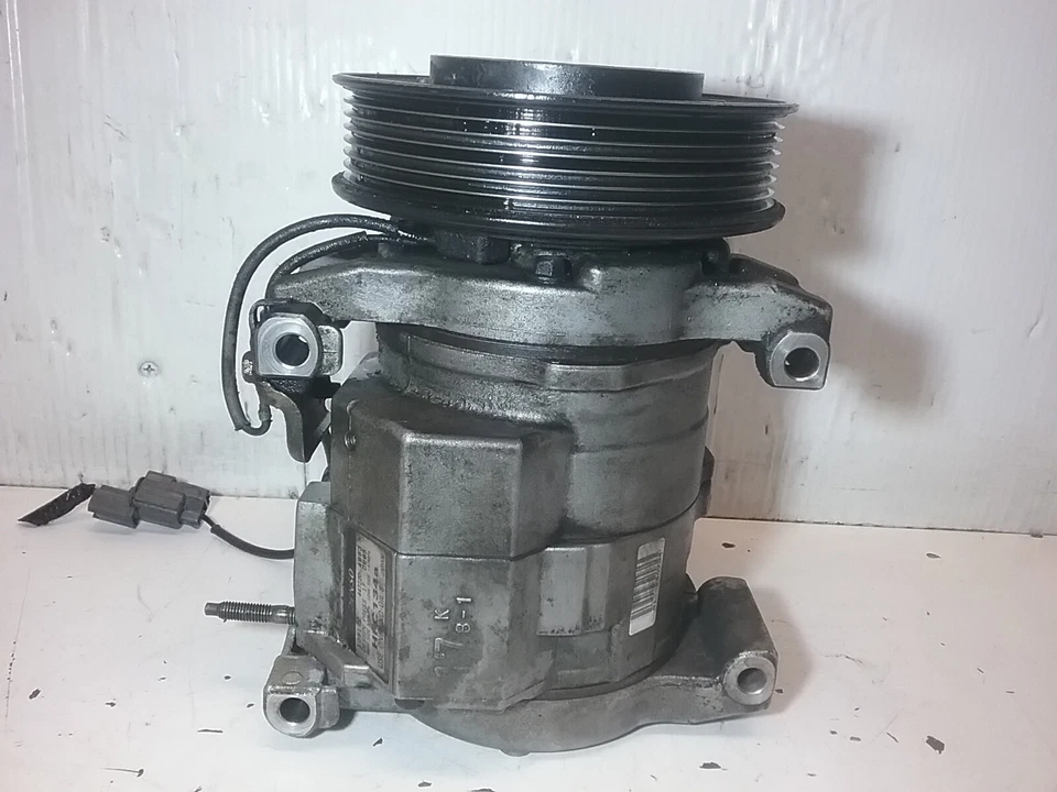 Compresor de aire acondicionado Honda Accord 2003-2007 447220-4863 2,4 L 4 cilindros automático (T9) Foto 3 de 4