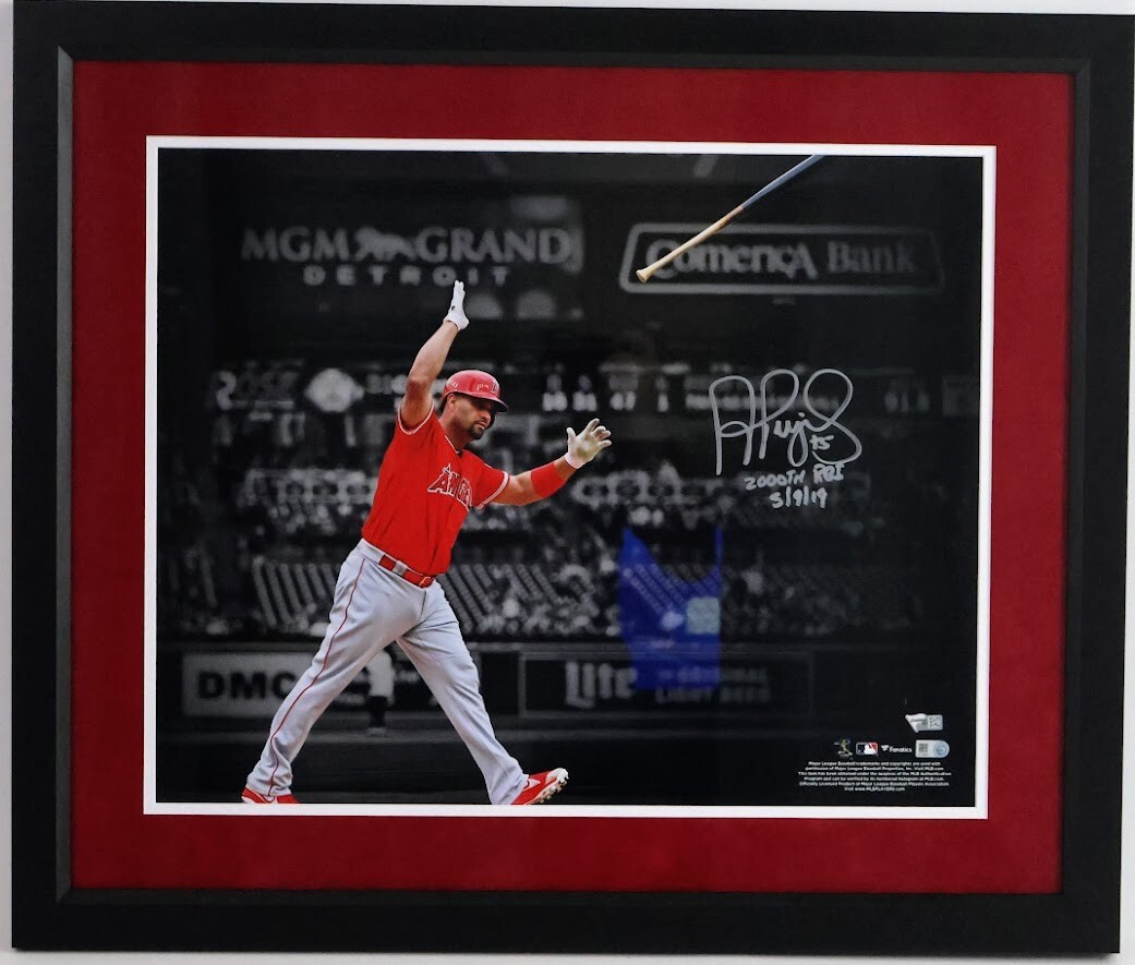 Albert Pujols Autographed Signed Los Angeles Angels /Inscribed "2000th RBI 5-9-19" 16x20Photo Fanatics COA 