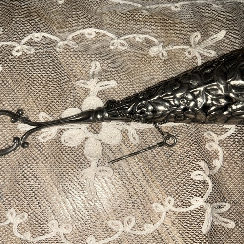 Antico bouquet Sterling Repousse Tussy Mussy Naso Spose Gay - Foto 6 di 8