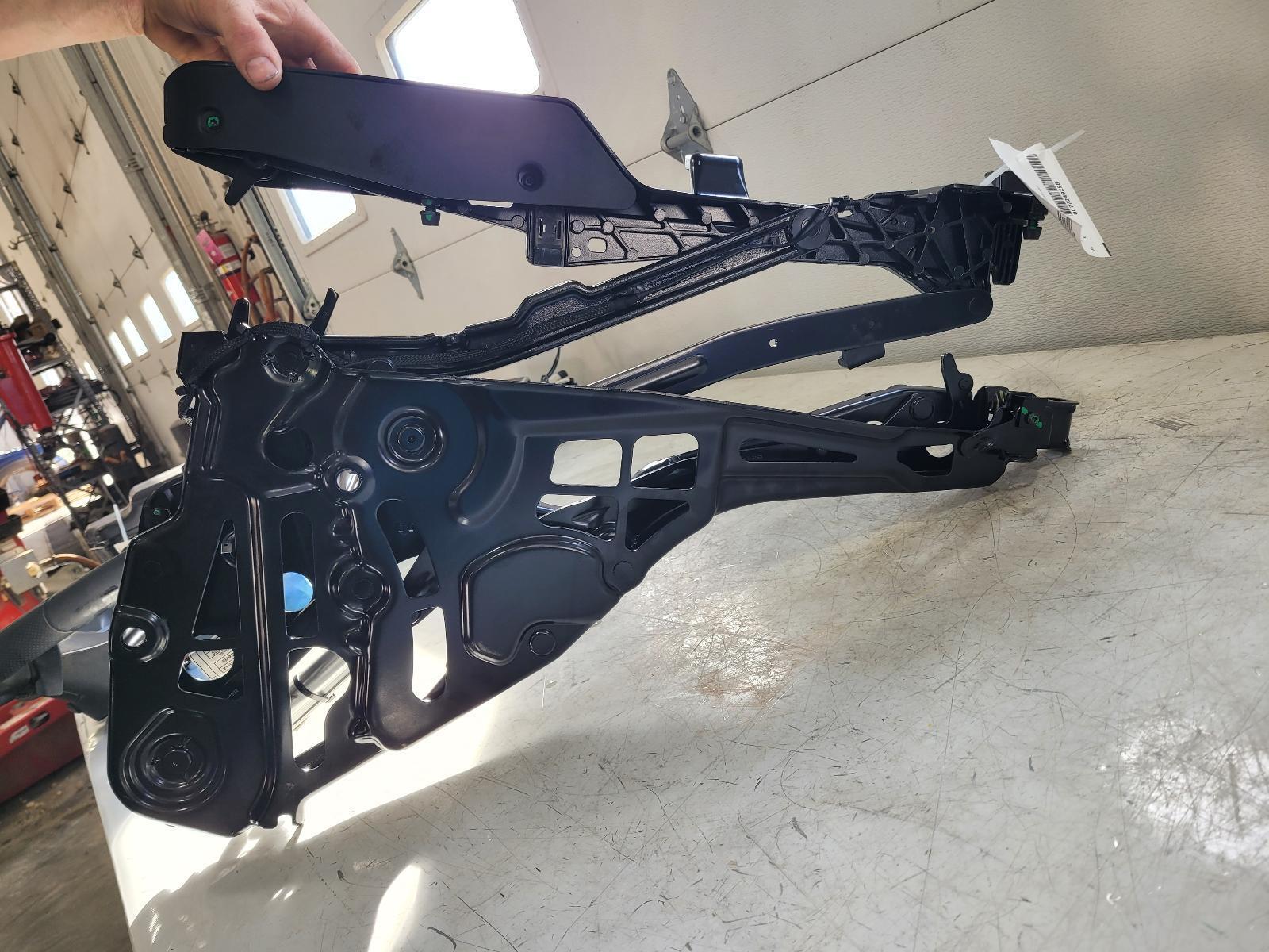 2017-2020 Ferrari Portofino OEM PASSENGER REAR TRUNK LID HINGE