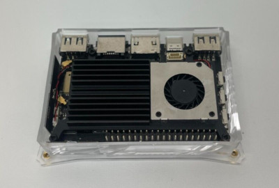 Khadas vim2 SBC with active cooling kit