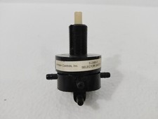 Johnson Controls S-2300-3 Pneumatic Selector Switch