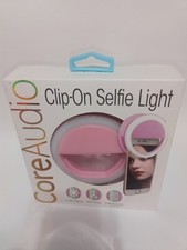 Core Audio Clip On Selfie Light pink