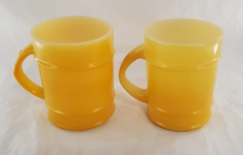 2 Vintage Anchor Hocking Fire King Yellow Barrel Tempered Glass Mugs Durable
