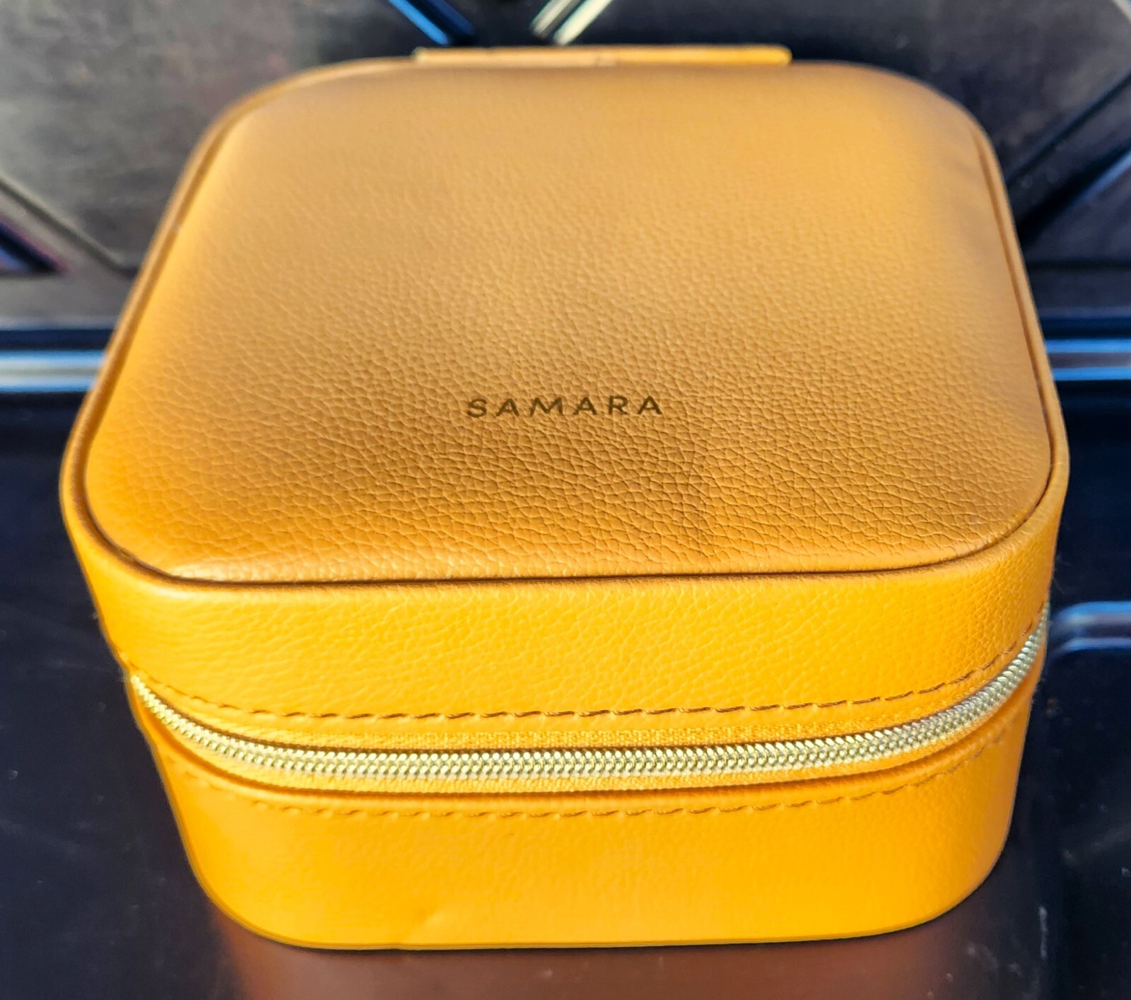 SAMARA Brown (Cruelty Free) Leather Zip Around Travel Jewelry Box Case