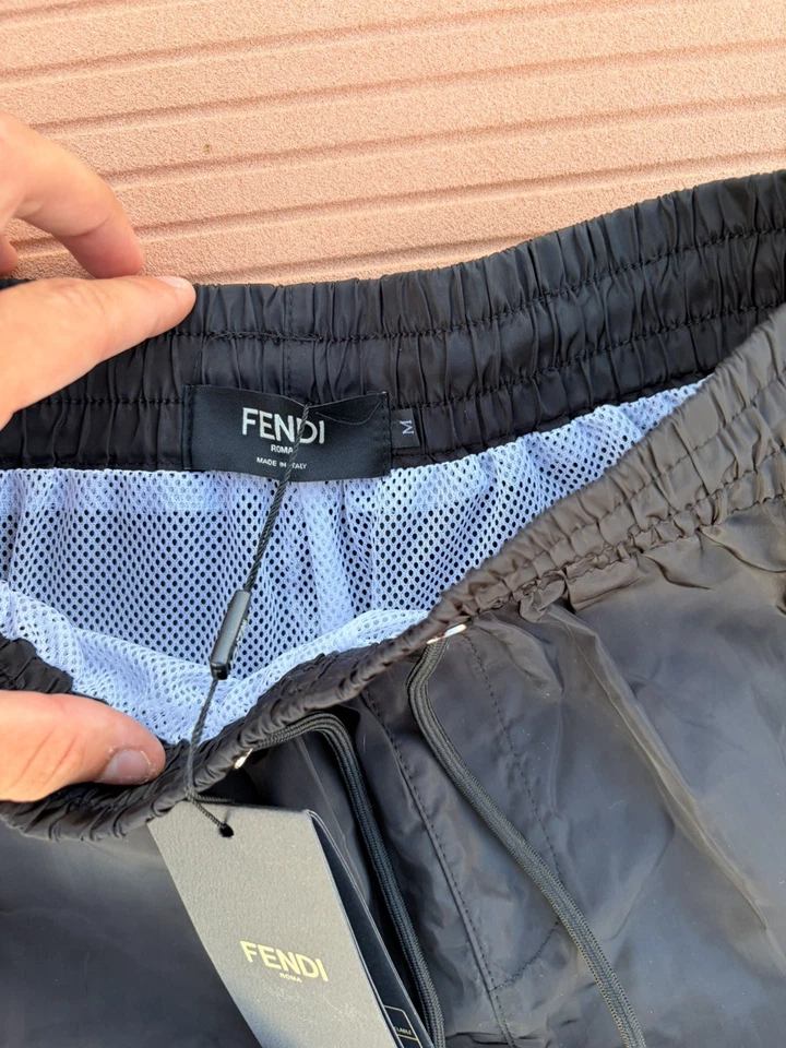 Short de bain / Fendi / taille M / neuf - Photo 2/4