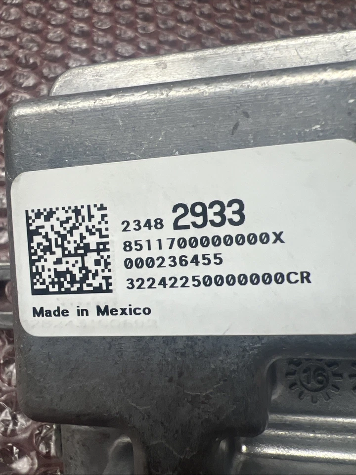 Chevrolet Equinox 2015 bomba de combustible módulo de control de potencia P/N 23482933 Foto 4 de 4