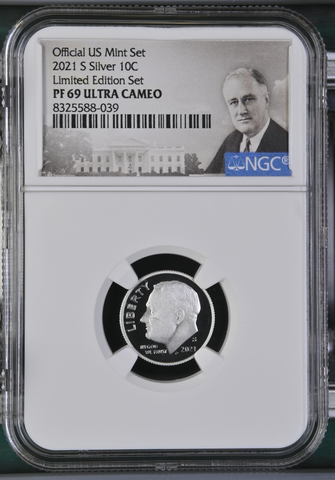 Foto 1 di 2