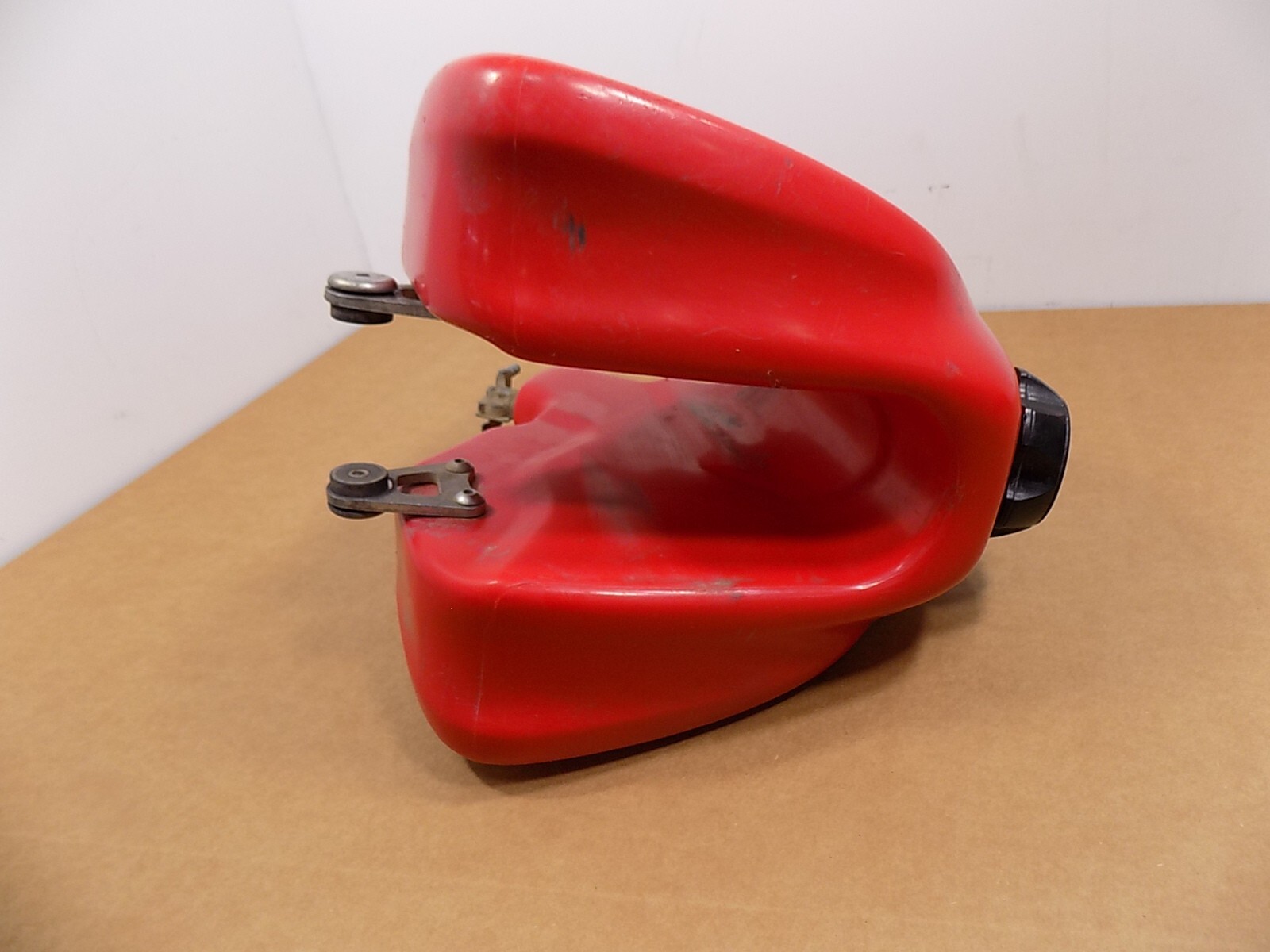 2001 9604 Honda XR400R XR400 R / Nice Original OEM GAS FUEL TANK WITH