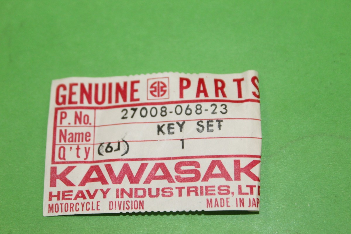NOS Vintage Kawasaki OEM Factory Pre Cut Motorcycle Key 823