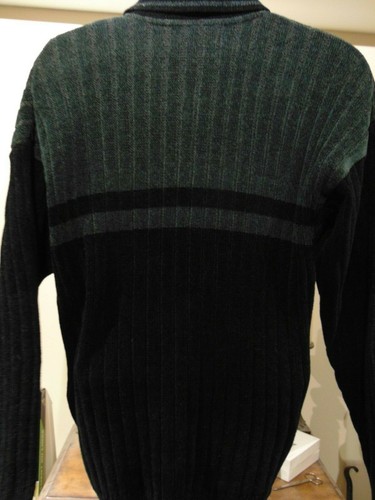 Tundra Canada Classic Style Men's sweater 1/4 Zipper Large - Picture 3 of 5